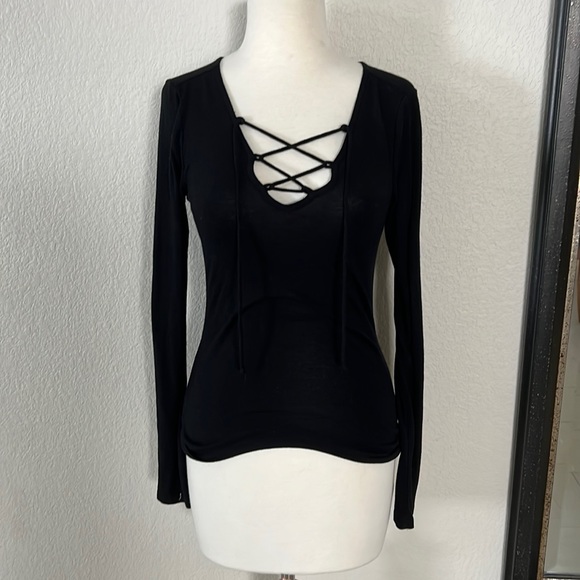 SO Tops - SO Clothing Criss Cross Long Sleeve